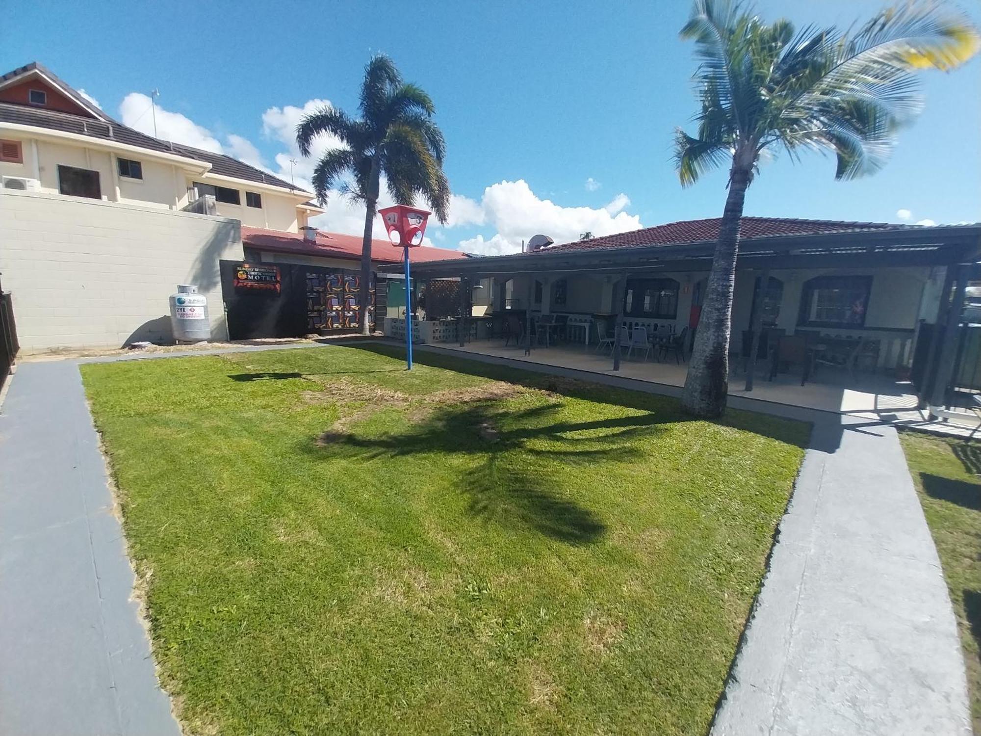 Tropic Coast Motel Mackay Exterior foto